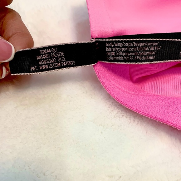 VICTORIA'S SECRET Knockout Front-close Sport Bra size 34B - Picture 7 of 8